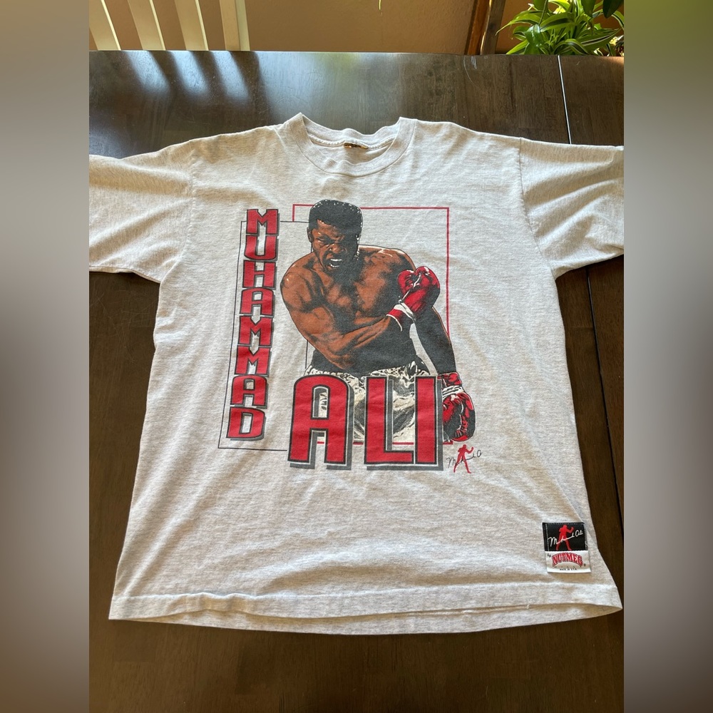 vintage nutmeg mills muhammad ali tshirt